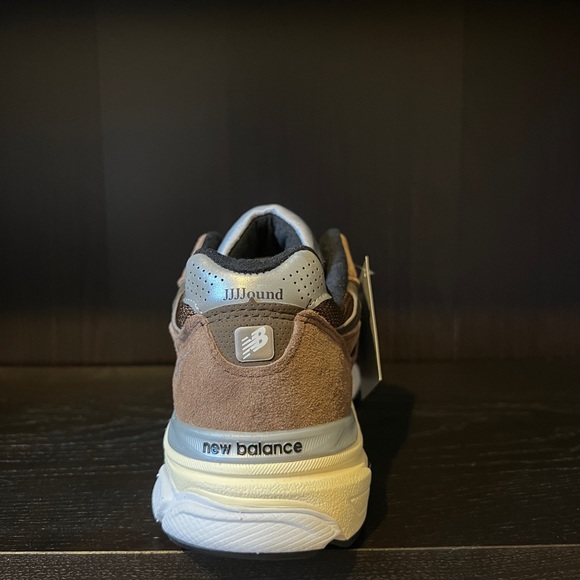 JJJJound x New Balance 990v3 miUSA « Montréal Exclusive « - Picture 2 of 5